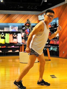 「NIKE（ナイキ）のアイテム（デニムパンツ）」を使った、陳隆貴さん（メンズ・165cm）の夏コーディネート