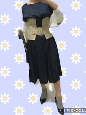 ベルトを使った ネイビーワンピース の人気ファッションコーディネート 髪型 ミディアムヘアー Wear