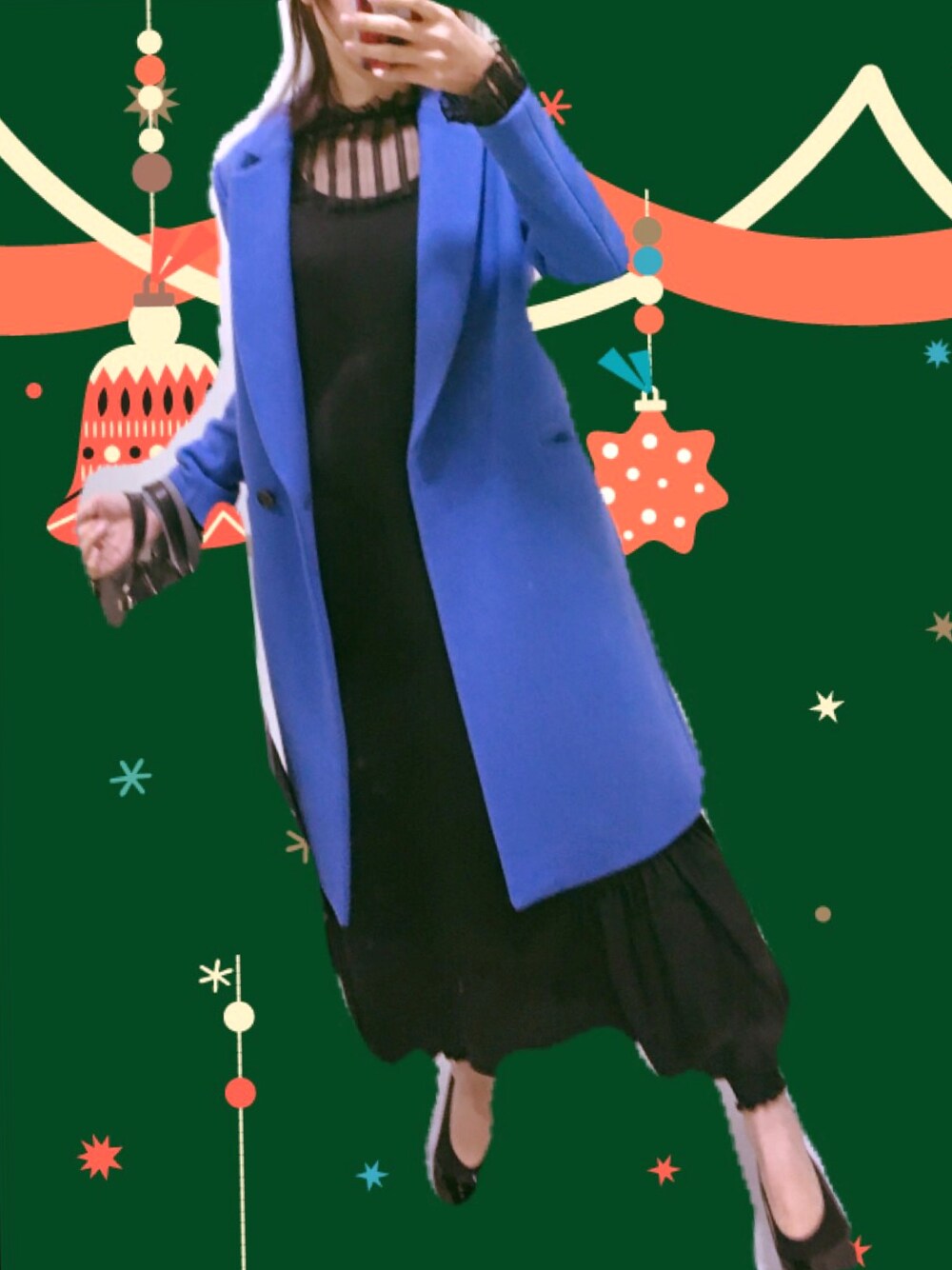「差し色、ブルーコート、UNITED TOKYO、legging、レギンス、ゆったり、冬コーデ、シースルー」｜「NANO universeの【WEB限定】 ストライプレースハイネックブラウス（シャツ/ブラウス、ブラック系）」を使った、Mitsuさん（レディース・159cm）の冬コーディネートの1枚目の写真