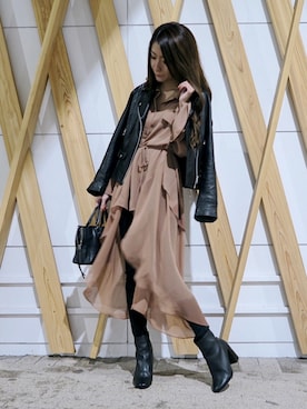 「BEATRICE（ベアトリス）のアイテム」を使った、shiokoさん（レディース・155cm）の秋コーディネート