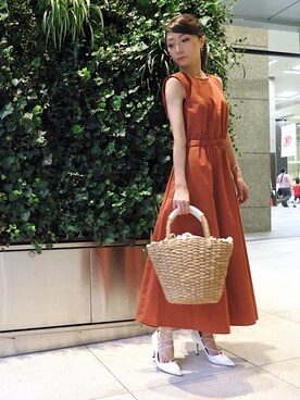 「アイテム（ワンピース、オレンジ系）」を使った、shiokoさん（レディース・155cm）の夏コーディネート
