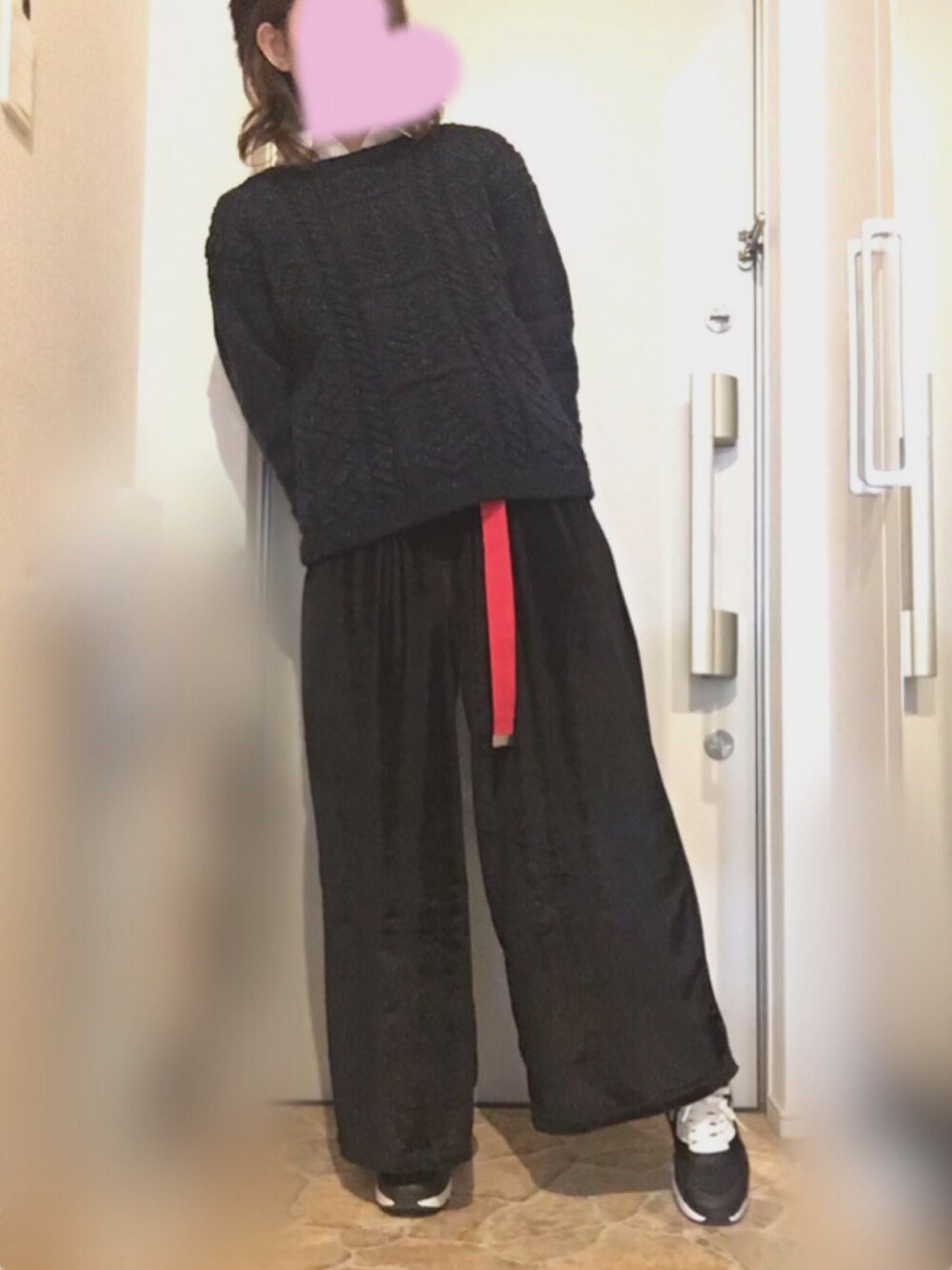 「那須、旅行、1泊2日、二日目、ラクチンコーデ」｜「WEGOのWEGO/カラーガチャベルト（ベルト、レッド系）」を使った、aiさん（レディース・152cm）の冬コーディネートの1枚目の写真