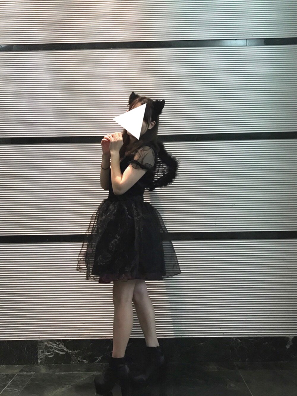 「wearhalloween2018、ハロウィン、仮装、渋谷、渋谷ハロウィン、デビル」｜「Newlymeの(ブーツ)　太ヒールシンプルショートブーツ【レディース】【通販】【チャンキーヒール】【大きいサイズ】【小さいサイズ】（ブーツ、ブラック系）」を使った、aiさん（レディース・152cm）の秋コーディネートの1枚目の写真