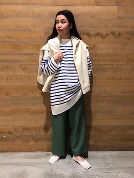 「BEAUTY&YOUTH UNITED ARROWS（ビューティーアンドユースユナイテッドアローズ）の【予約】BY シャツテールCPOジャケット（その他アウター、ホワイト系）」を使った、Sayaka Toujouさん（レディース・160cm）の春コーディネート