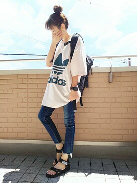 「Ungrid（アングリッド）のインディゴフレイドヘムストスリ（デニムパンツ）」を使った、k(ani)さん（レディース・161cm）の夏コーディネート