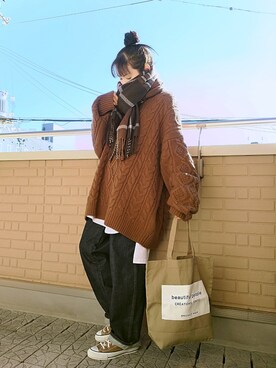 「ISOOK（アイスー）のアイテム（ニット/セーター）」を使った、k(ani)さん（レディース・161cm）の冬コーディネート