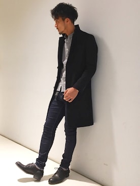 「GOSTAR DE FUGA（ゴスタール ジフーガ）のアイテム（チェスターコート）」を使った、DAIJIROさん（メンズ・177cm）の冬コーディネート