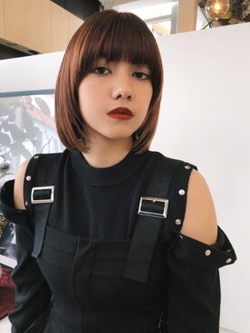 美南レイラさんのコーディネート