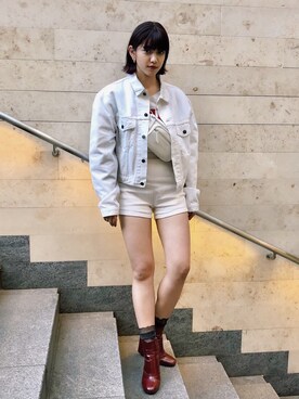 美南レイラさんのコーディネート