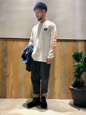 「VANS（バンズ）のアイテム（トップス）」を使った、Yusukeさん（メンズ・173cm）の冬コーディネート