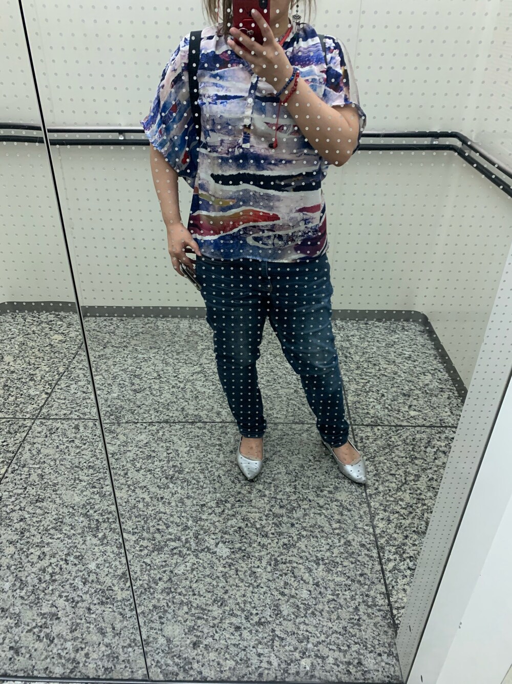 「antiquaのオリジナルotonaデニム（デニムパンツ、ブルー系）」を使った、ぴろさん（レディース・154cm）の夏コーディネートの1枚目の写真