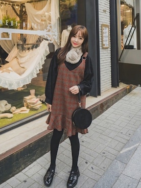 「fd style（エフディ スタイル）のアイテム（ジャンパースカート）」を使った、envylookさん（レディース・165cm）の秋コーディネート