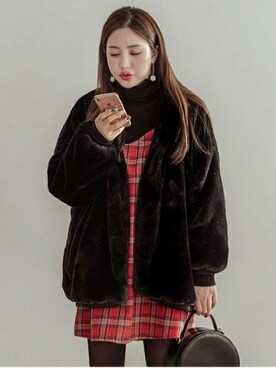 「フリルネック」｜「アイテム（その他アウター）」を使った、envylookさん（レディース・165cm）の冬コーディネート