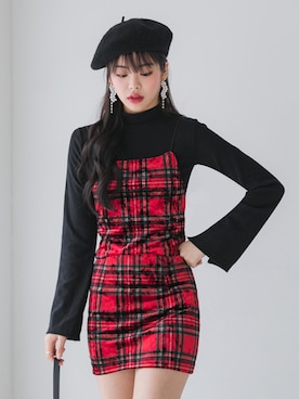 「アイテム（その他トップス、レッド系）」を使った、envylookさん（レディース・165cm）の冬コーディネート