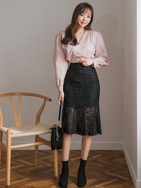 「アイテム（シャツ/ブラウス、ピンク系）」を使った、envylookさん（レディース・165cm）の冬コーディネート