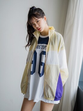 「ウィンドブレーカー」｜「アイテム（その他アウター）」を使った、envylookさん（レディース・165cm）の春コーディネート