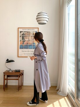 「スリットパンツ」｜「アイテム（トレンチコート）」を使った、envylookさん（レディース・165cm）の春コーディネート