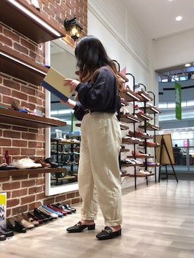 「one way（ワンウェイ）のアイテム（スウェット）」を使った、WA ORientalTRaffic レイクタウン店さん（レディース・164cm）の春コーディネート