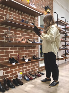 「one way（ワンウェイ）のアイテム」を使った、WA ORientalTRaffic レイクタウン店さん（レディース・164cm）の春コーディネート