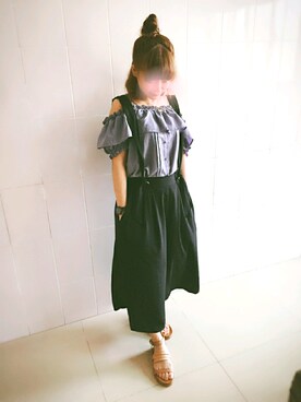 「ALDO（アルド）のアイテム（サンダル）」を使った、Claire Tsaiさん（レディース・157cm）の夏コーディネート