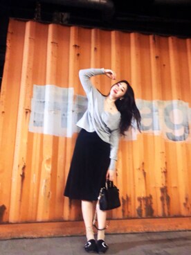 「COCCINELLE（コチネレ）のアイテム」を使った、louiekwanさん（レディース・168cm）の春コーディネート