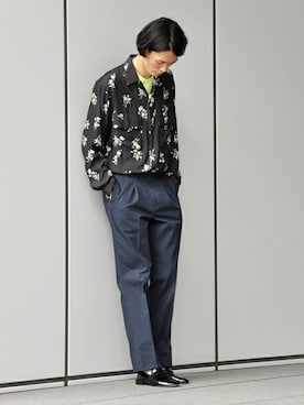 「EDIFICE LA BOUCLE（エディフィスラブークル）のアイテム（チノパンツ）」を使った、NUMAさん（メンズ・178cm）の秋コーディネート