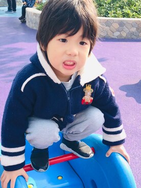 「mi ki houseのアイテム（ジャケット/アウター、ブルー系）」を使った、Angeldengさん（キッズ）の冬コーディネート