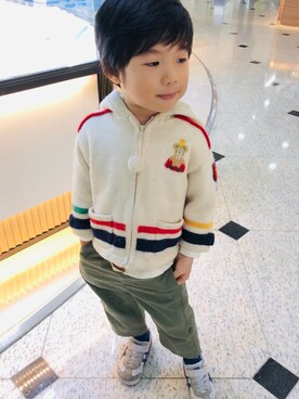「mi ki houseのアイテム（ジャケット/アウター、ベージュ系）」を使った、Angeldengさん（キッズ）の冬コーディネート