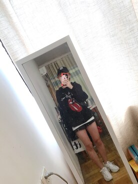 「PULL&BEAR（プルアンドベア）のアイテム（パーカー）」を使った、c.cさん（レディース・161cm）の秋コーディネート