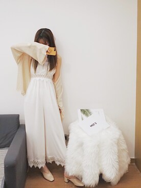 陈佅佅さんのコーディネート