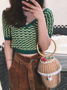 陈佅佅さんのコーディネート