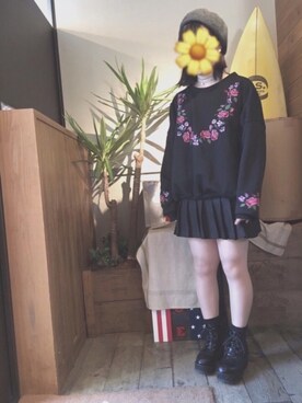 「Guess（ゲス）のアイテム（デニムジャケット）」を使った、🌼さん（レディース・152cm）の冬コーディネート