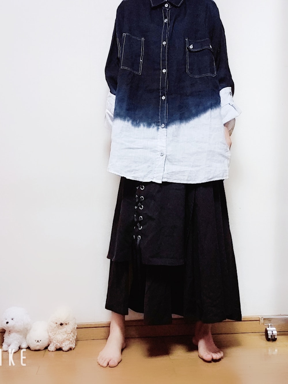 「染物、後染め、古着、古着MIX、古着好きな人と繋がりたい、おしゃれさんと繋がりたい」｜「KINGLYMASKのアイテム（スカート、ブラック系）」を使った、ぽめさん（メンズ・157cm）の秋コーディネートの1枚目の写真