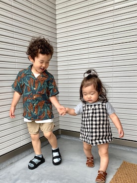 「柄シャツ」｜「アイテム（オールインワン・サロペット）」を使った、longgate1986さん（キッズ・100cm）の春コーディネート