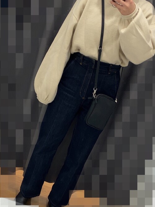 かわいい新作 センタープレスストレートデニムパンツ デニム ジーンズ Oshtu Kg