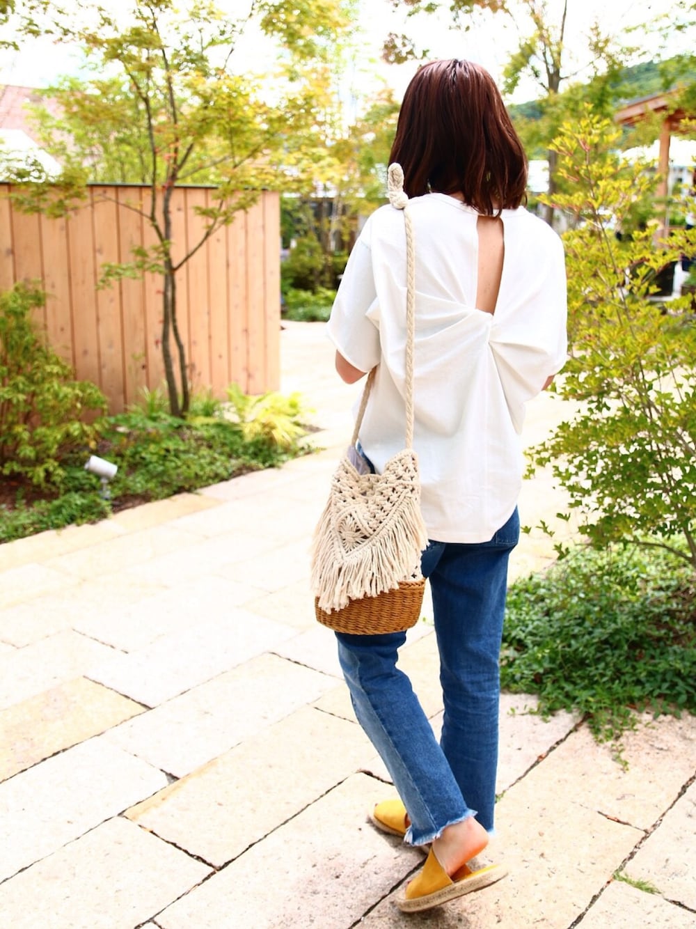 「archives、JEANASiS、moussy、大人カジュアル、夏コーデ、summer、Tシャツ、サンダル、Tシャツ×デニム、低身長」｜「JEANASISのアイテム（Tシャツ/カットソー、ホワイト系）」を使った、sayu.さん（レディース・149cm）の夏コーディネートの1枚目の写真