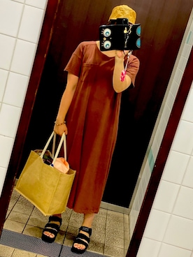 「Aura（アウラ）のアイテム」を使った、 南天さん（レディース・165cm）の秋コーディネート