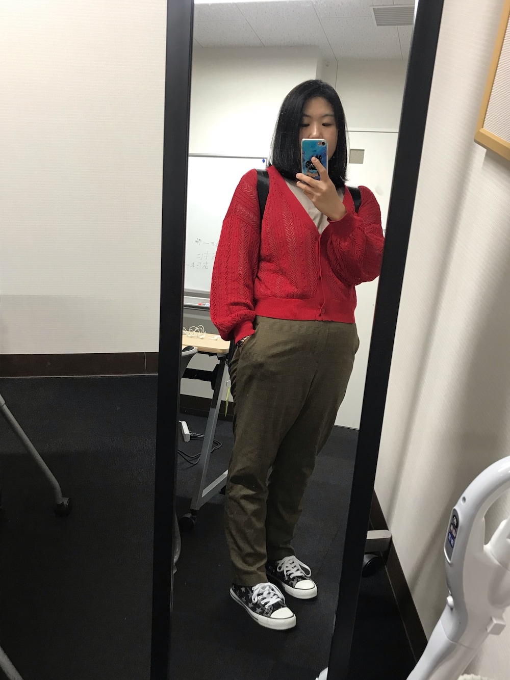 「秋のコーデ、プラスサイズ」｜「GEORGのアイテム（Tシャツ/カットソー、ベージュ系）」を使った、流石さん（レディース・159cm）の秋コーディネートの1枚目の写真
