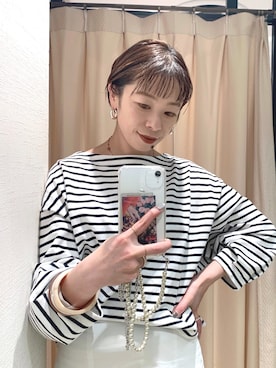 「白スカート」｜「アイテム（PC・スマホグッズ/家電）」を使った、mmmiさん（レディース・154cm）の冬コーディネート