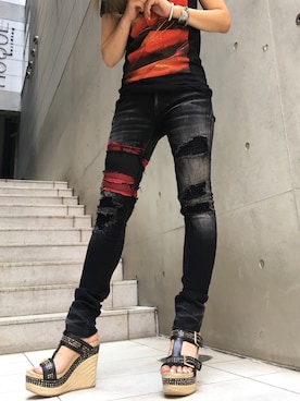 「ROYAL FLASH（ロイヤルフラッシュ）のアイテム（バングル/リストバンド）」を使った、Sayuka Haginoさん（レディース・160cm）の夏コーディネート