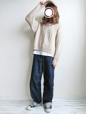 キャップを使った ベージュニット のレディース人気ファッションコーディネート Wear