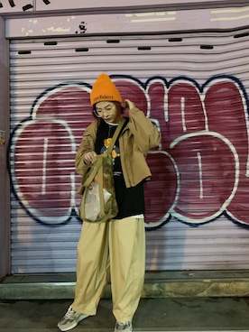 「oversize」｜「アイテム（マウンテンパーカー）」を使った、Twiggy911 さん（レディース・165cm）の冬コーディネート