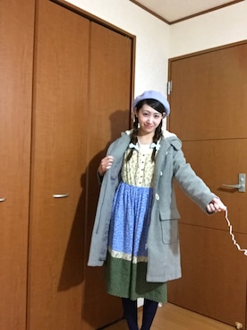 「花柄」｜「アイテム（ダッフルコート）」を使った、あやな🐳さん（レディース・161cm）の冬コーディネート