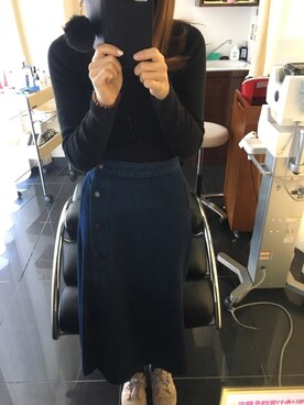 「GU（ジーユー）のアイテム（デニムスカート、ブルー系）」を使った、Yu...さん（レディース・156cm）の春コーディネート