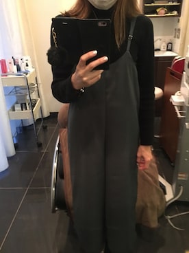 「GU（ジーユー）のアイテム（ニット/セーター、ブラック系）」を使った、Yu...さん（レディース・156cm）の春コーディネート