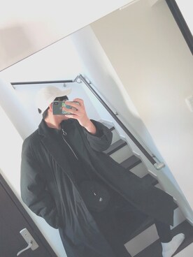 「BEAMS（ビームス）のアイテム（チェスターコート）」を使った、ぱぐメンさん（メンズ・187cm）の冬コーディネート