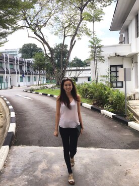 「KIN（キン）のアイテム」を使った、Cheryl.Tさん（レディース・163cm）の春コーディネート