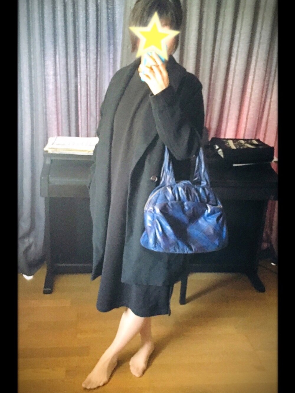 「GU、MK MICHEL KLEIN、AMERICAN HOLIC、着回しコーデ、相互フォロー、冬コーデ」｜「MK MICHEL KLEINのアイテム（ハンドバッグ、ブルー系）」を使った、ハナヤマさん（レディース・165cm）の冬コーディネートの1枚目の写真