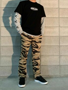 「666（シックスシックスシックス）のアイテム（パンツ）」を使った、zerotimesさん（メンズ・168cm）の冬コーディネート