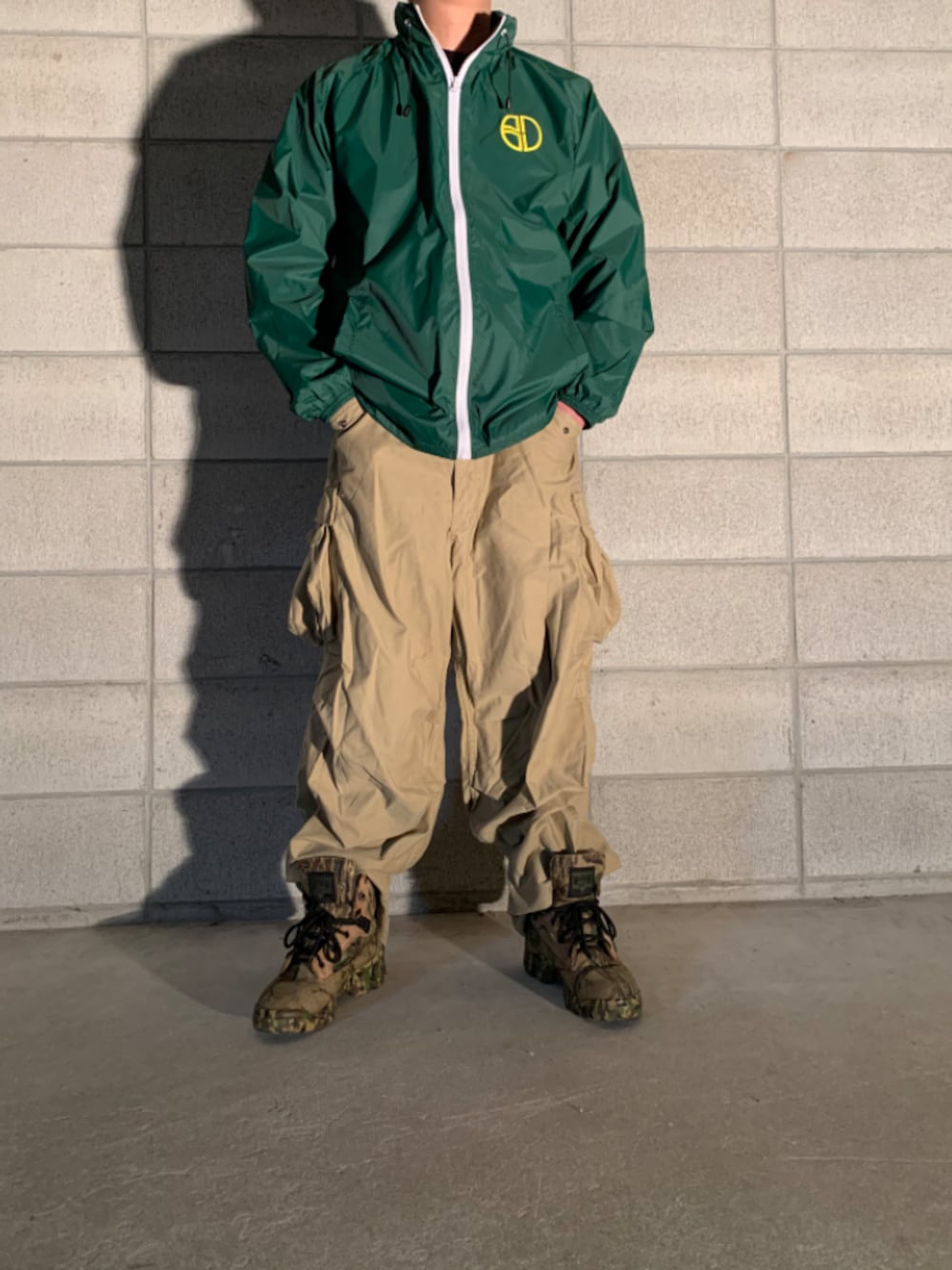 「tokyophantomのアイテム（パンツ、その他）」を使った、zerotimesさん（メンズ・168cm）の冬コーディネートの1枚目の写真